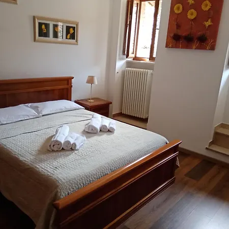 La Dimora Di Pietra Apartamento Gubbio
